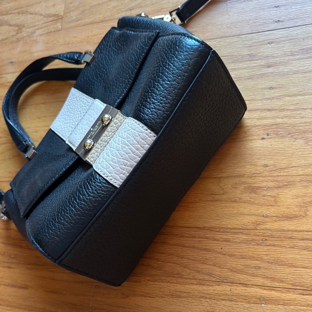 Kate Spade Black and Cream Leather Handbag - Picture 3 of 12